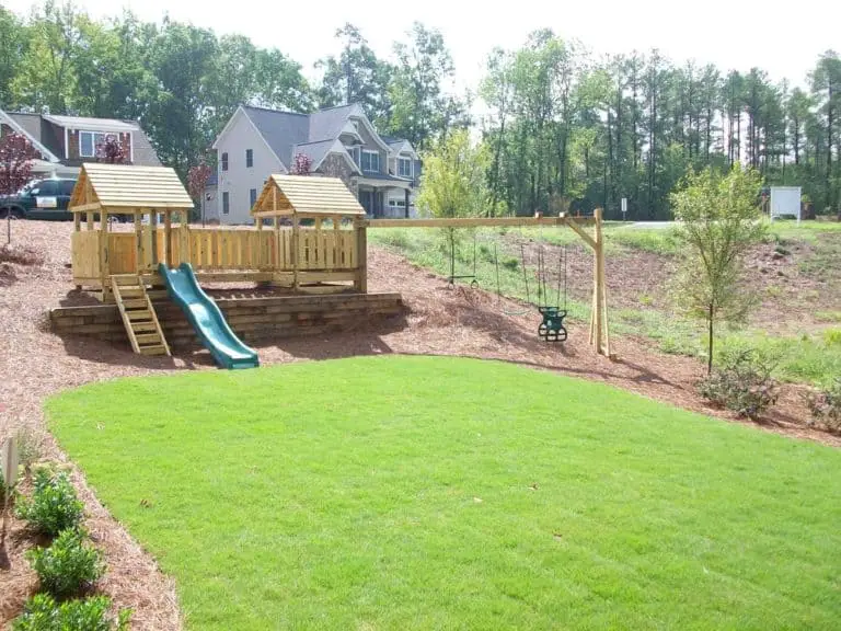 How To Level: Backyard Playset - O 768x576